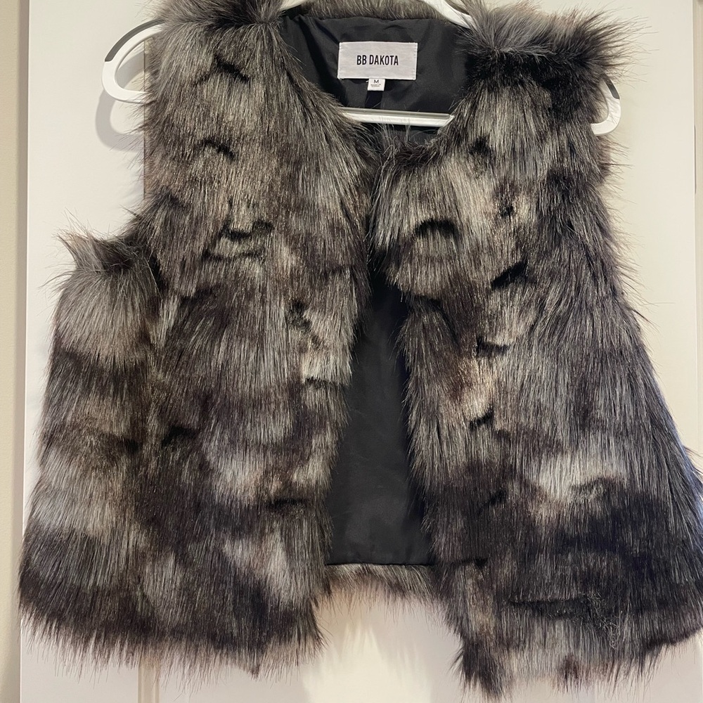 BB Dakota Faux Fur Vest
